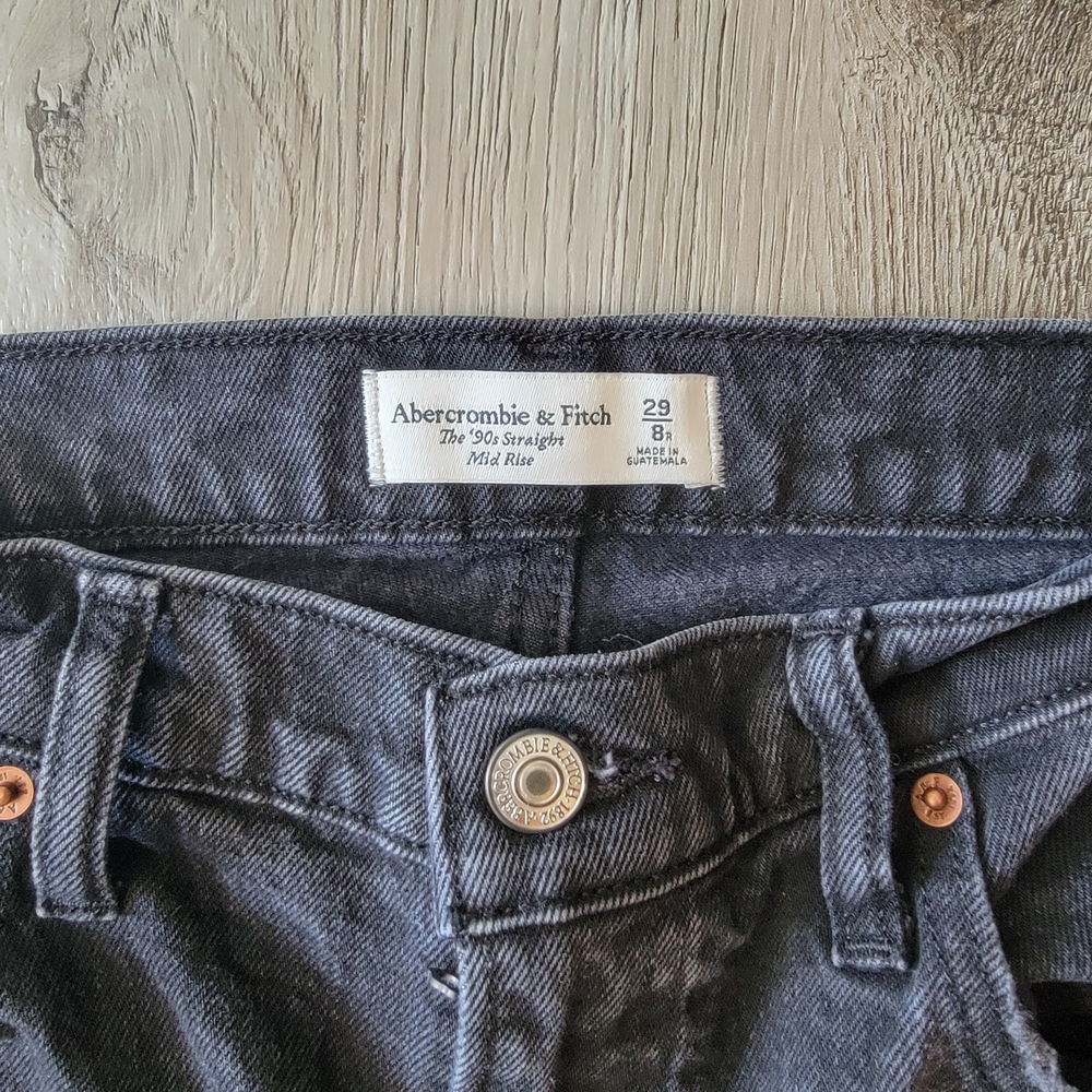 Abercrombie & Fitch '90s Straight Mid-Rise Jeans - Dark Gray